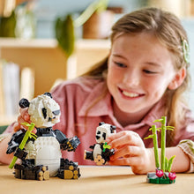 Load image into Gallery viewer, LEGO Creator 3-in-1 31165 Wild Animals: Panda Family - Brick Store
