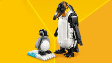 Load image into Gallery viewer, LEGO Creator 3-in-1 31165 Wild Animals: Panda Family - Brick Store