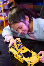 Load image into Gallery viewer, LEGO Technic 42205 Chevrolet Corvette Stingray - Brick Store