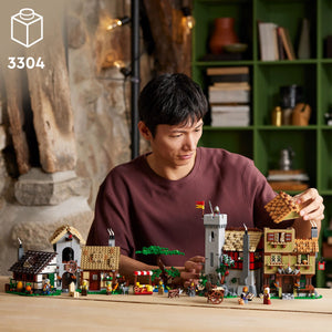 LEGO Creator Expert 10332 Medieval Town Square - Brick Store