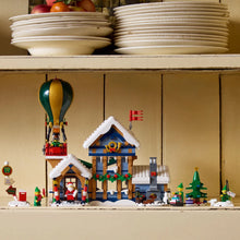 Load image into Gallery viewer, LEGO Creator Expert 10339 Santa&#39;s Post Office - Brick Store