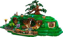 Load image into Gallery viewer, LEGO Creator Expert 10354 The Lord of the Rings: The Shire