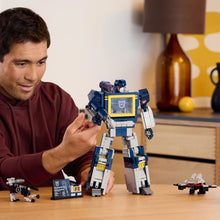 Load image into Gallery viewer, LEGO Creator Expert 10358 Transformers: Soundwave