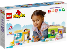 Load image into Gallery viewer, LEGO DUPLO 10992 Life At The Day Nursery