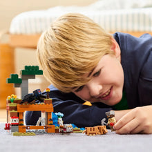 Load image into Gallery viewer, LEGO Minecraft 21269 The Armadillo Mine Expedition - Brick Store