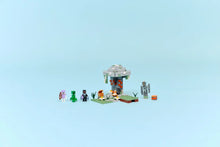 Load image into Gallery viewer, LEGO Minecraft 21586 The Pale Garden
