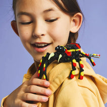 Load image into Gallery viewer, LEGO Creator 3-in-1 31159 Wild Animals: Surprising Spider - Brick Store