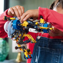 Load image into Gallery viewer, LEGO Technic 42201 Deep-Sea Research Submarine - Brick Store