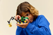 Load image into Gallery viewer, LEGO Technic 42218 John Deere 1470H Wheeled Harvester