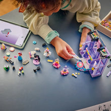 Load image into Gallery viewer, LEGO Friends 42685 Heartlake City Fashion Show