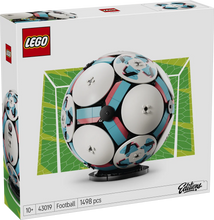 Load image into Gallery viewer, LEGO Editions Football 43019 Football