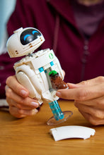 Load image into Gallery viewer, LEGO Disney 43279 WALL-E and EVE