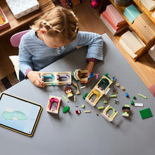 Load image into Gallery viewer, LEGO Disney 43291 Mini Belle &amp; Tiana with Castle