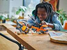 Load image into Gallery viewer, LEGO City 60467 Heavy-Duty Recovery Tow Truck with Crane