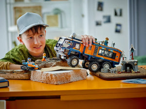 LEGO City 60471 Arctic Explorer Science Lab Truck