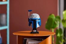 Load image into Gallery viewer, LEGO Star Wars 75408 Jango Fett Helmet - Brick Store