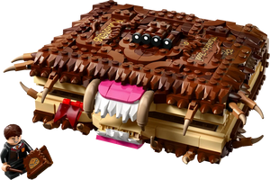 LEGO Harry Potter 76449 Chomping Monster Book of Monsters