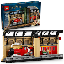 Load image into Gallery viewer, LEGO Harry Potter 76450 Book Nook: Hogwarts Express