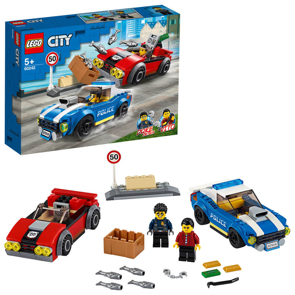 LEGO City 60242 Police Highway Arrest - Brick Store