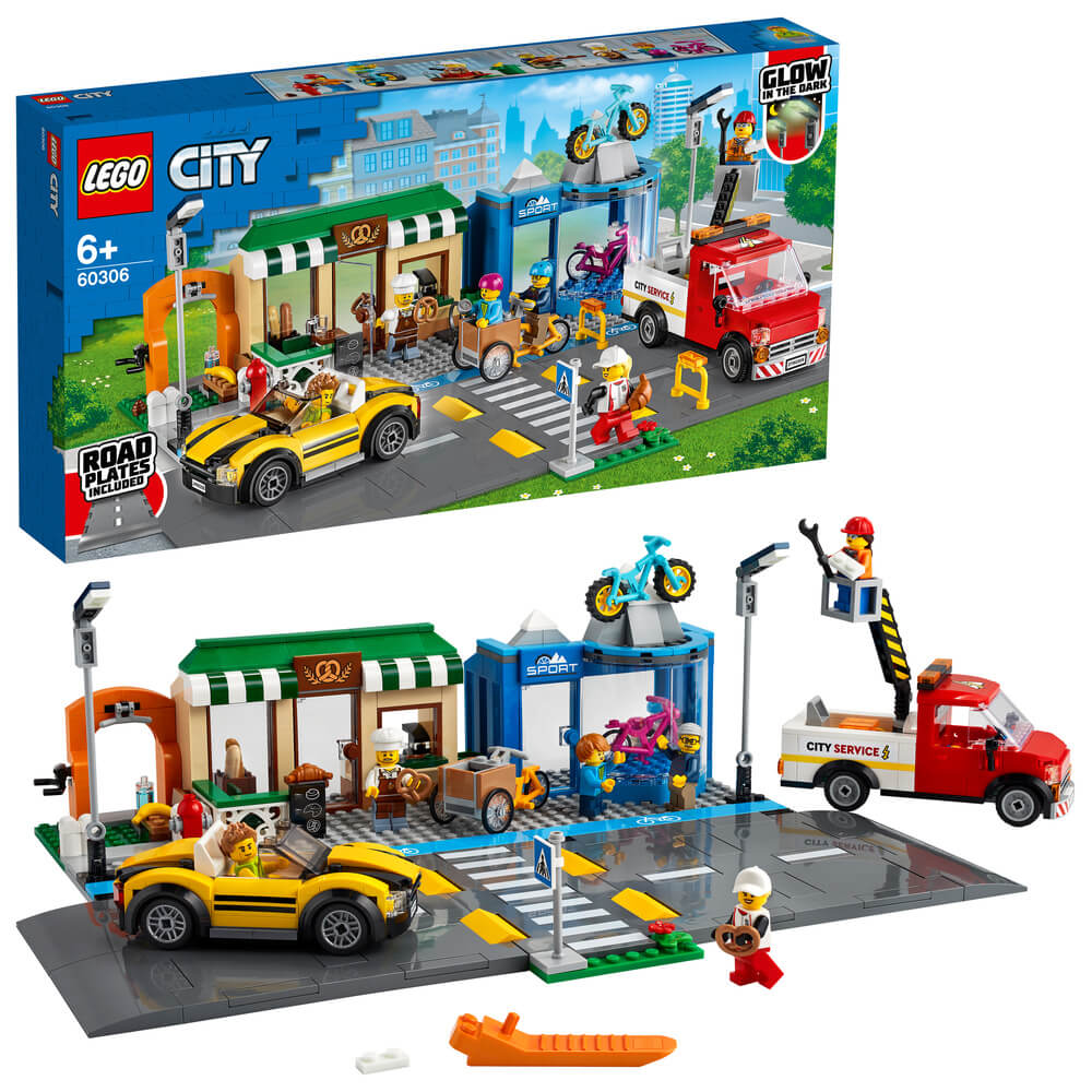 LEGO City 60306 Shopping Street - Brick Store